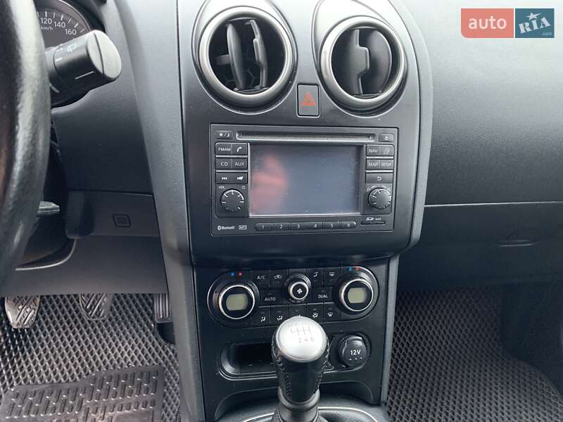 Внедорожник / Кроссовер Nissan Qashqai+2 2010 в Одессе фото 27 Внедорожник / Кроссовер Nissan Qashqai+2 2010 в Одессе