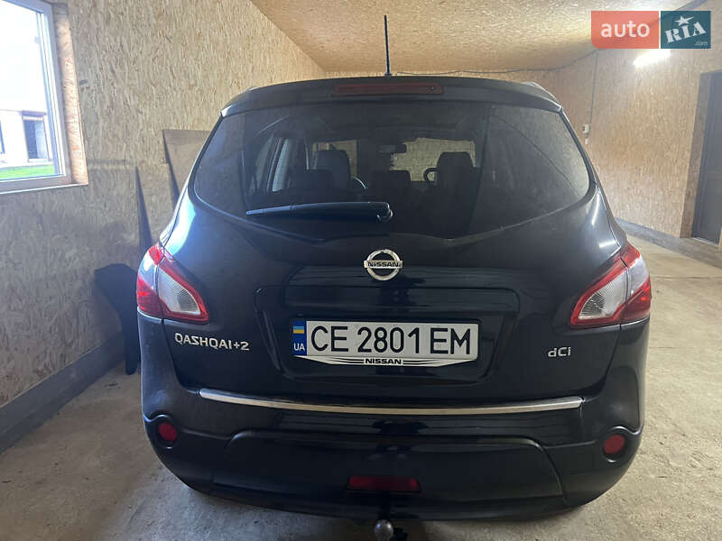 Внедорожник / Кроссовер Nissan Qashqai+2 2010 в Черновцах