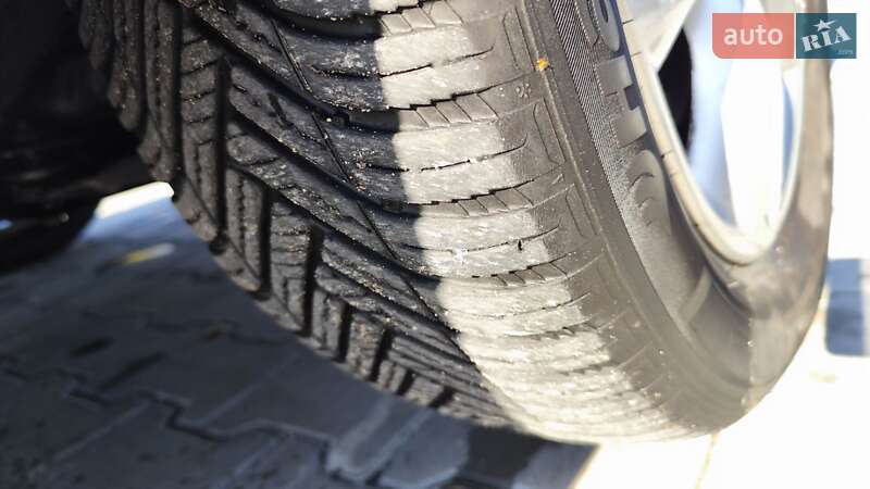 Внедорожник / Кроссовер Nissan Qashqai+2 2012 в Тернополе фото 12 Внедорожник / Кроссовер Nissan Qashqai+2 2012 в Тернополе