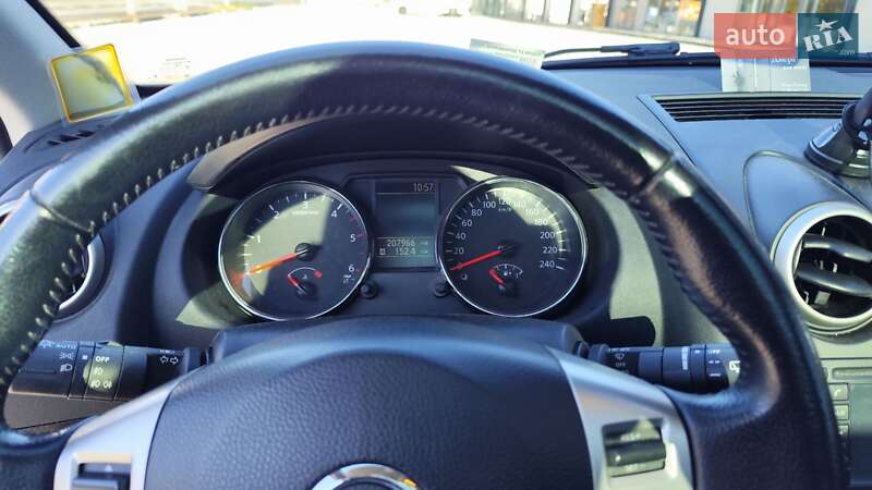 Внедорожник / Кроссовер Nissan Qashqai+2 2012 в Тернополе фото 18 Внедорожник / Кроссовер Nissan Qashqai+2 2012 в Тернополе