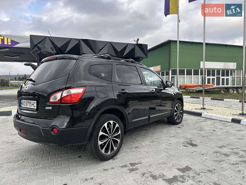 Внедорожник / Кроссовер Nissan Qashqai+2 2013 в Ужгороде фото Внедорожник / Кроссовер Nissan Qashqai+2 2013 в Ужгороде