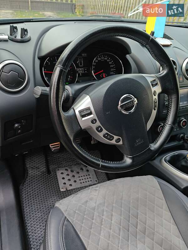 Внедорожник / Кроссовер Nissan Qashqai+2 2011 в Маневичах