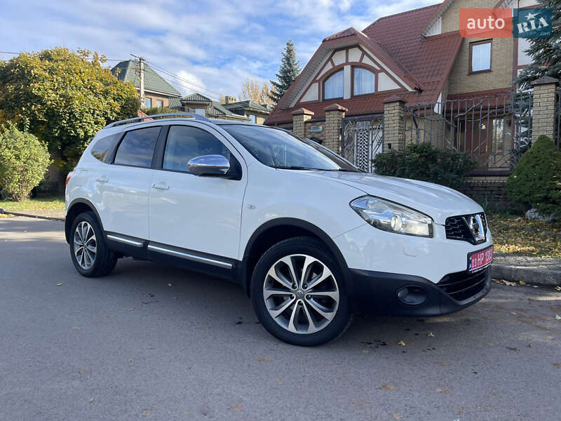 Внедорожник / Кроссовер Nissan Qashqai+2 2010 в Луцке
