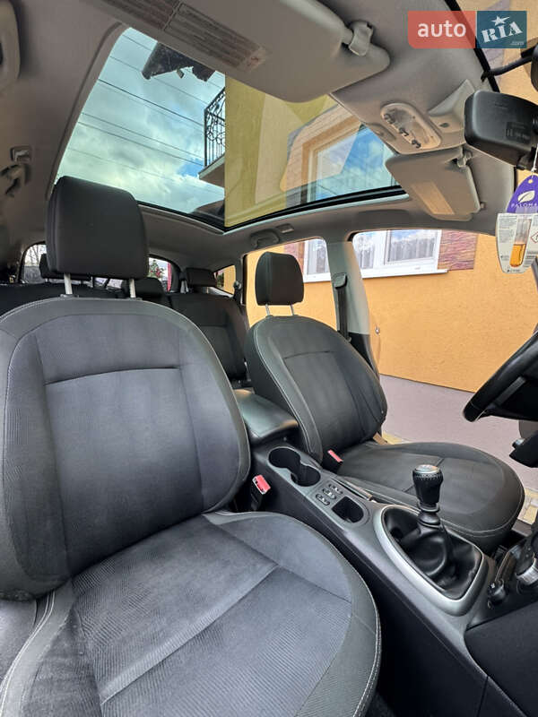Внедорожник / Кроссовер Nissan Qashqai+2 2010 в Сваляве фото 20 Внедорожник / Кроссовер Nissan Qashqai+2 2010 в Сваляве
