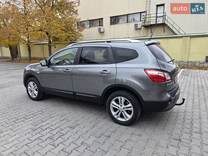 Внедорожник / Кроссовер Nissan Qashqai+2 2011 в Луцке