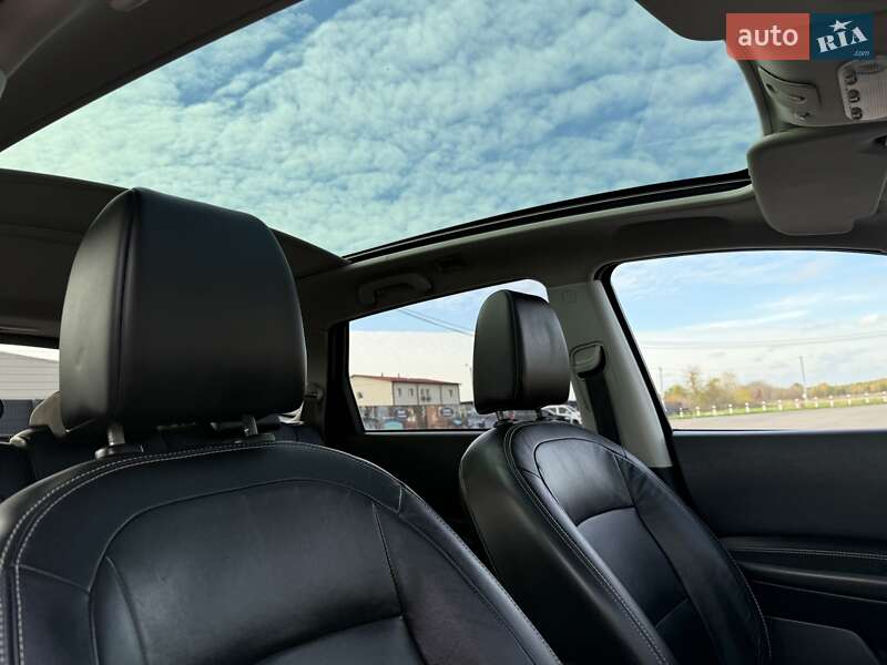 Внедорожник / Кроссовер Nissan Qashqai+2 2012 в Киеве