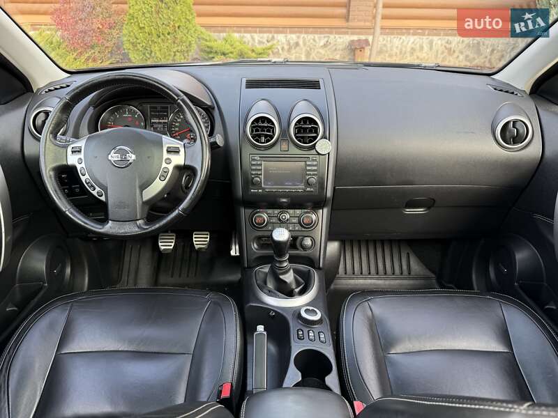 Внедорожник / Кроссовер Nissan Qashqai+2 2012 в Киеве