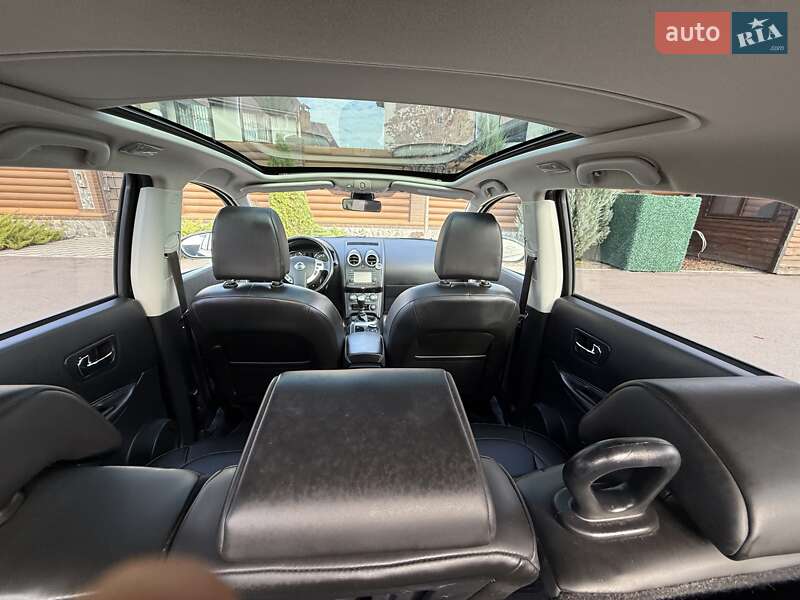 Внедорожник / Кроссовер Nissan Qashqai+2 2012 в Киеве