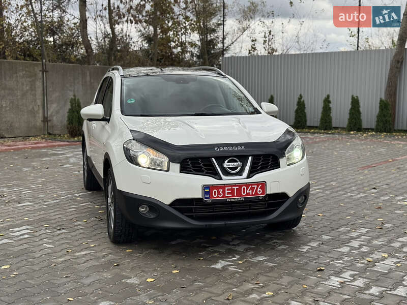 Внедорожник / Кроссовер Nissan Qashqai+2 2013 в Ровно