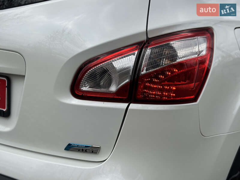 Внедорожник / Кроссовер Nissan Qashqai+2 2013 в Ровно