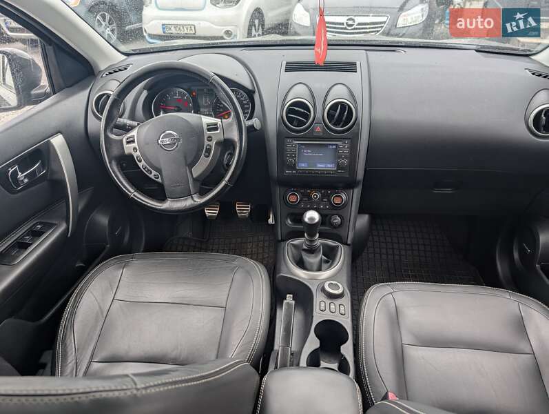Внедорожник / Кроссовер Nissan Qashqai+2 2010 в Ровно фото 34 Внедорожник / Кроссовер Nissan Qashqai+2 2010 в Ровно