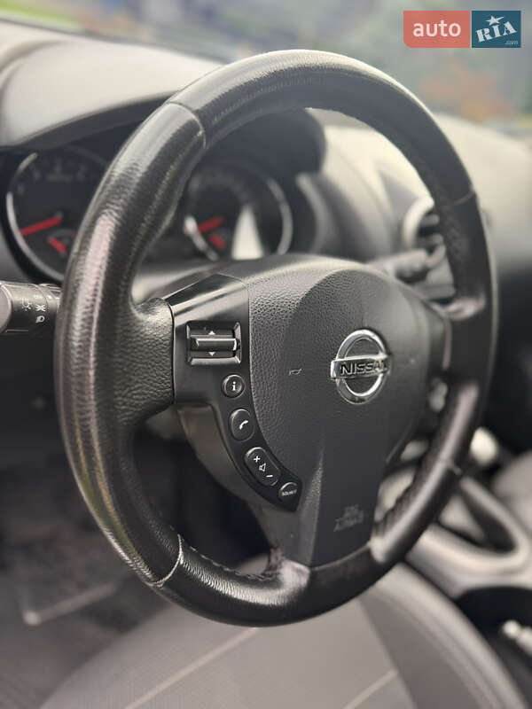 Внедорожник / Кроссовер Nissan Qashqai+2 2013 в Черкассах фото 15 Внедорожник / Кроссовер Nissan Qashqai+2 2013 в Черкассах