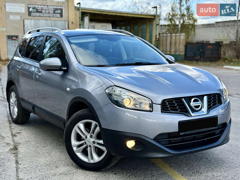 Внедорожник / Кроссовер Nissan Qashqai+2 2012 в Новояворовске фото 2 Внедорожник / Кроссовер Nissan Qashqai+2 2012 в Новояворовске