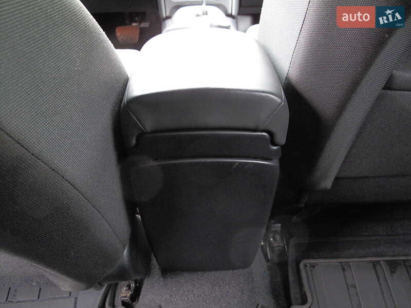 Внедорожник / Кроссовер Nissan Qashqai+2 2013 в Киеве фото 26 Внедорожник / Кроссовер Nissan Qashqai+2 2013 в Киеве