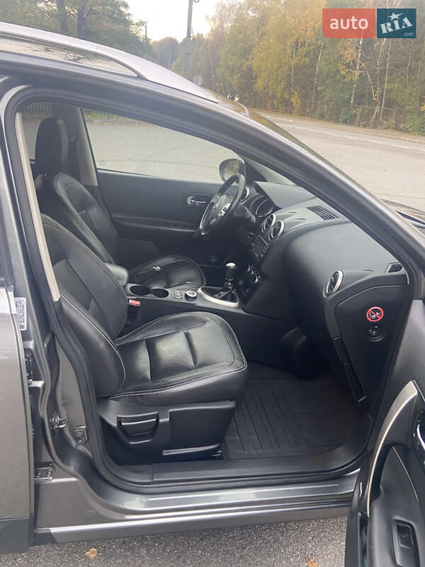 Внедорожник / Кроссовер Nissan Qashqai+2 2011 в Трускавце фото 8 Внедорожник / Кроссовер Nissan Qashqai+2 2011 в Трускавце