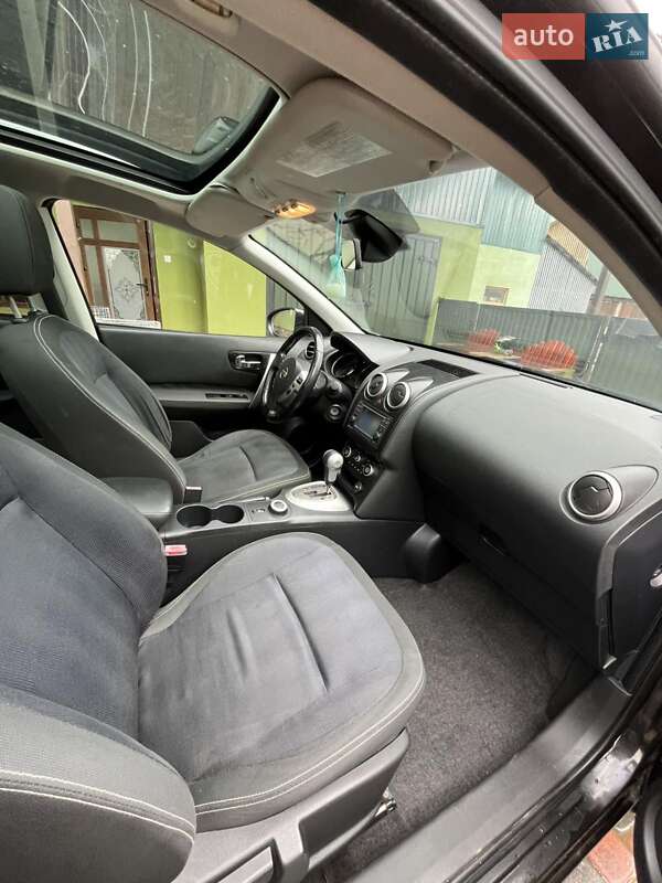 Внедорожник / Кроссовер Nissan Qashqai+2 2010 в Буштыне фото 6 Внедорожник / Кроссовер Nissan Qashqai+2 2010 в Буштыне