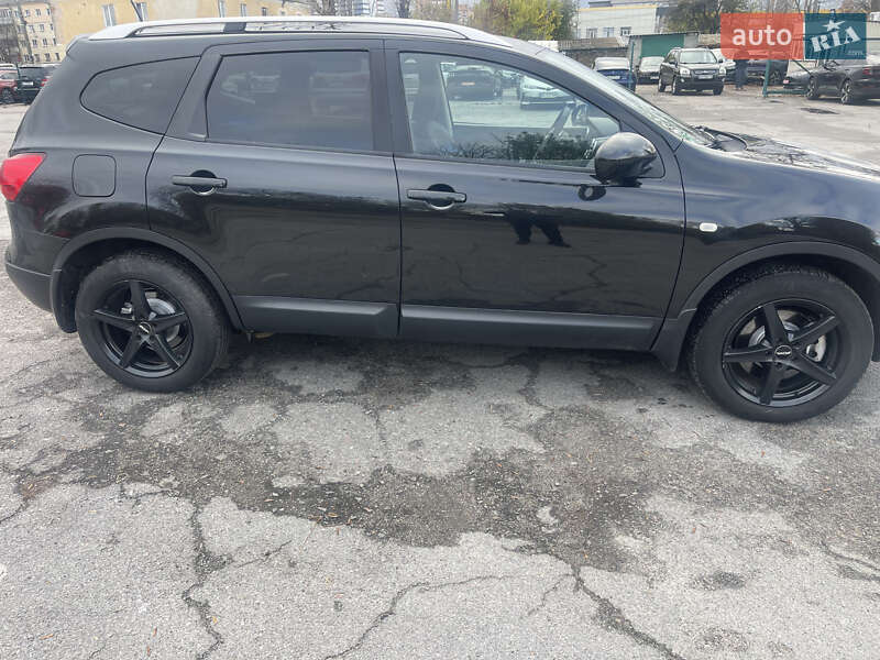 Внедорожник / Кроссовер Nissan Qashqai+2 2009 в Житомире фото 3 Внедорожник / Кроссовер Nissan Qashqai+2 2009 в Житомире
