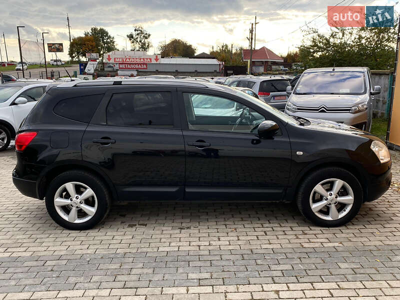 Внедорожник / Кроссовер Nissan Qashqai+2 2010 в Ровно