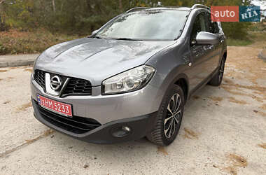 Внедорожник / Кроссовер Nissan Qashqai+2 2011 в Нетешине