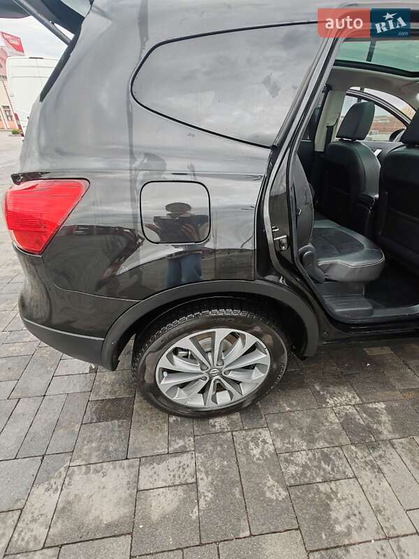 Внедорожник / Кроссовер Nissan Qashqai+2 2009 в Хусте