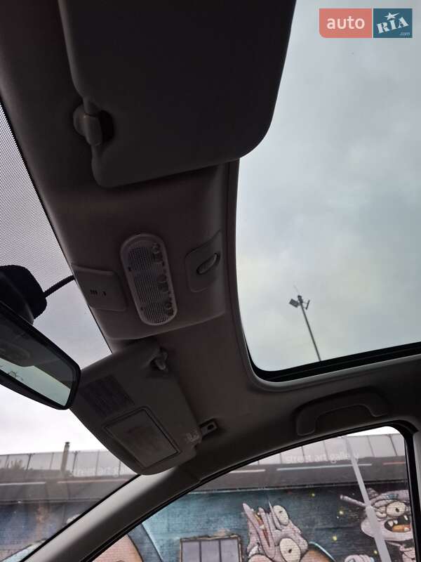 Позашляховик / Кросовер Nissan Qashqai+2 2011 в Луцьку