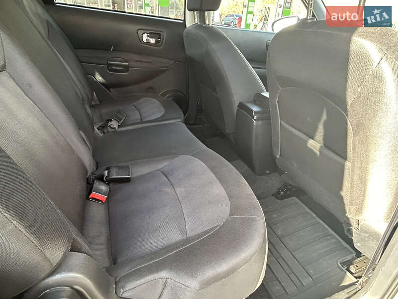Позашляховик / Кросовер Nissan Qashqai+2 2011 в Житомирі фото 35 Позашляховик / Кросовер Nissan Qashqai+2 2011 в Житомирі