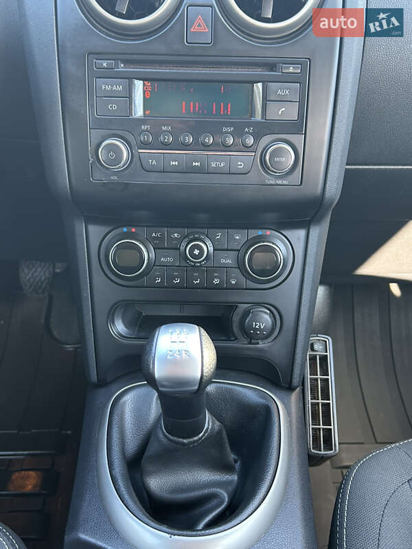 Позашляховик / Кросовер Nissan Qashqai+2 2011 в Житомирі фото 46 Позашляховик / Кросовер Nissan Qashqai+2 2011 в Житомирі