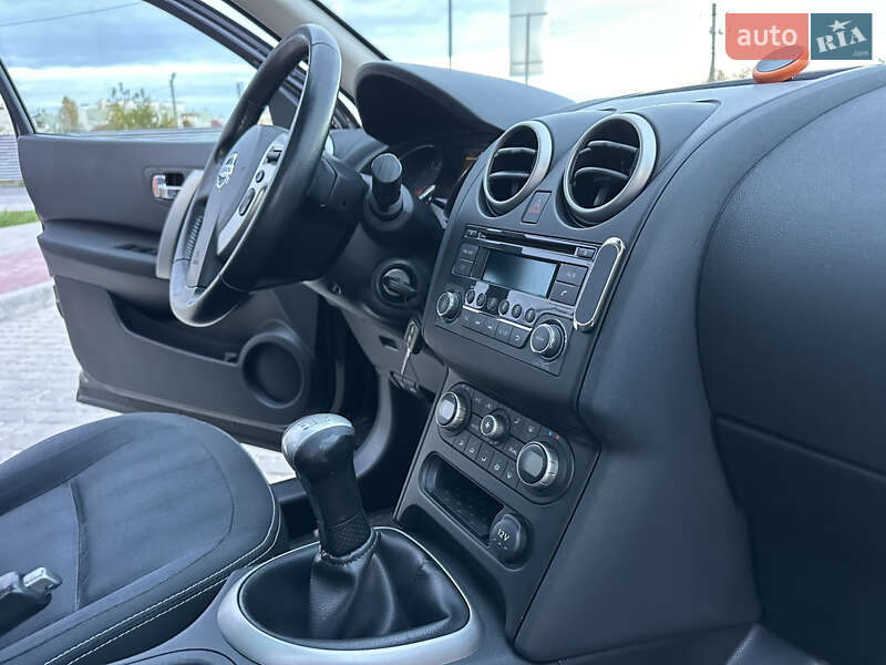 Внедорожник / Кроссовер Nissan Qashqai+2 2011 в Виннице