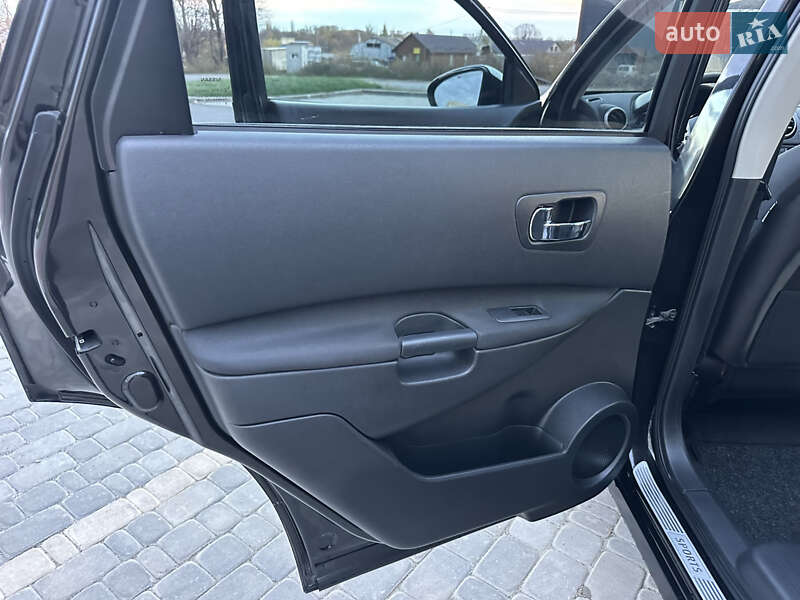 Внедорожник / Кроссовер Nissan Qashqai+2 2011 в Виннице