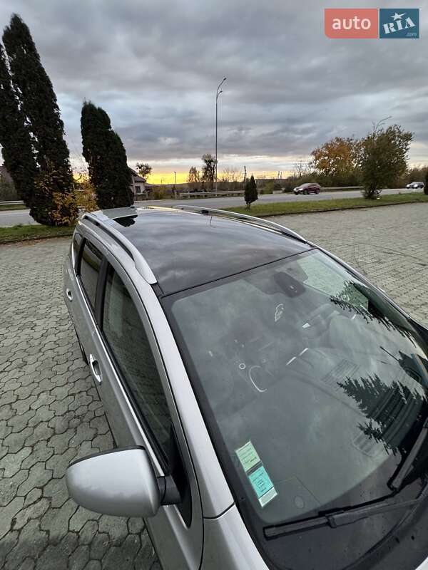 Внедорожник / Кроссовер Nissan Qashqai+2 2011 в Дубно фото 18 Внедорожник / Кроссовер Nissan Qashqai+2 2011 в Дубно