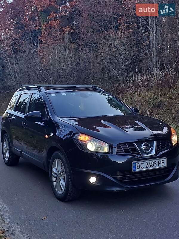 Позашляховик / Кросовер Nissan Qashqai+2 2011 в Турці фото 2 Позашляховик / Кросовер Nissan Qashqai+2 2011 в Турці