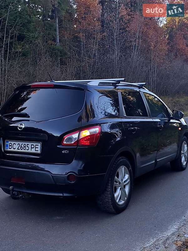 Позашляховик / Кросовер Nissan Qashqai+2 2011 в Турці фото 8 Позашляховик / Кросовер Nissan Qashqai+2 2011 в Турці
