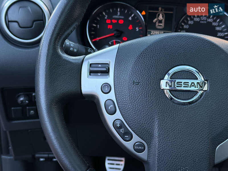Внедорожник / Кроссовер Nissan Qashqai+2 2011 в Стрые