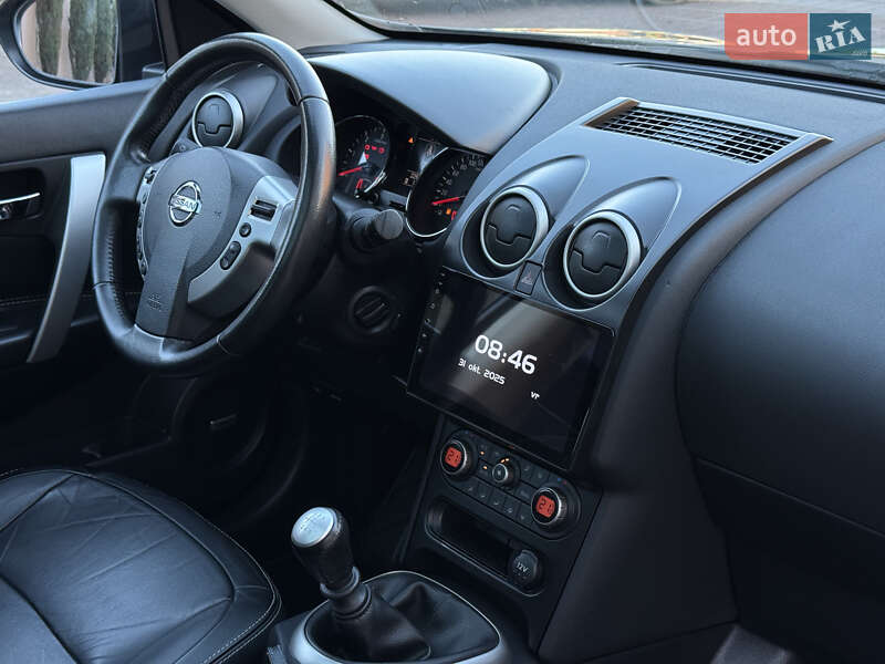 Внедорожник / Кроссовер Nissan Qashqai+2 2011 в Стрые