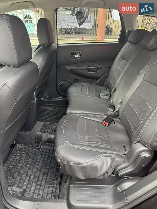 Позашляховик / Кросовер Nissan Qashqai+2 2012 в Ужгороді фото 8 Позашляховик / Кросовер Nissan Qashqai+2 2012 в Ужгороді