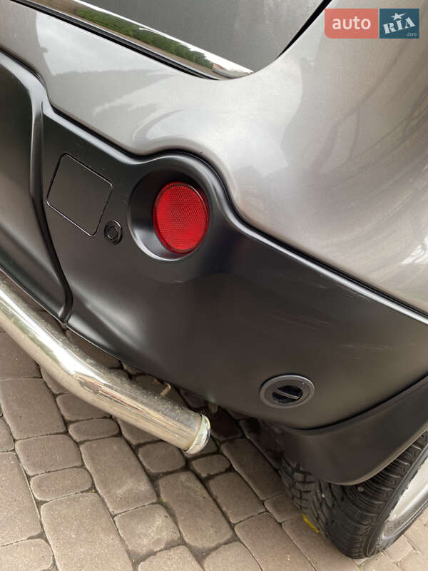 Внедорожник / Кроссовер Nissan Qashqai+2 2013 в Чернигове фото 81 Внедорожник / Кроссовер Nissan Qashqai+2 2013 в Чернигове