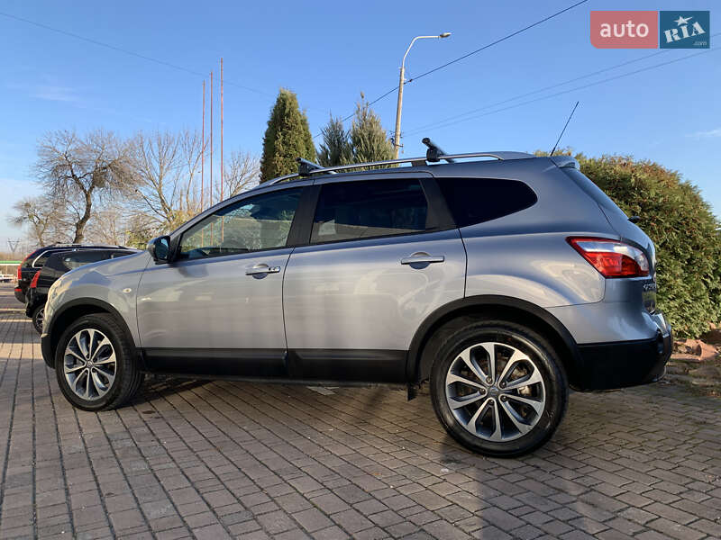 Внедорожник / Кроссовер Nissan Qashqai+2 2012 в Ровно
