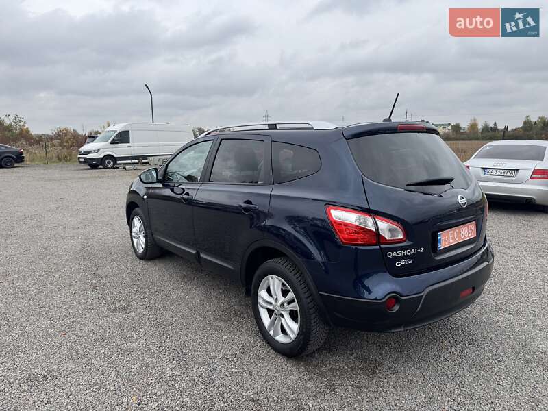 Внедорожник / Кроссовер Nissan Qashqai+2 2011 в Ровно фото 3 Внедорожник / Кроссовер Nissan Qashqai+2 2011 в Ровно