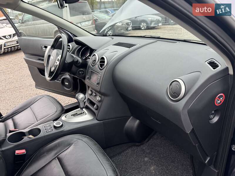 Внедорожник / Кроссовер Nissan Qashqai+2 2011 в Ровно фото 43 Внедорожник / Кроссовер Nissan Qashqai+2 2011 в Ровно