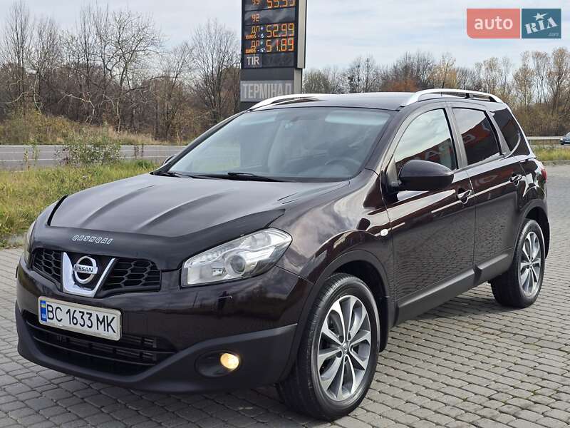 Внедорожник / Кроссовер Nissan Qashqai+2 2011 в Калуше