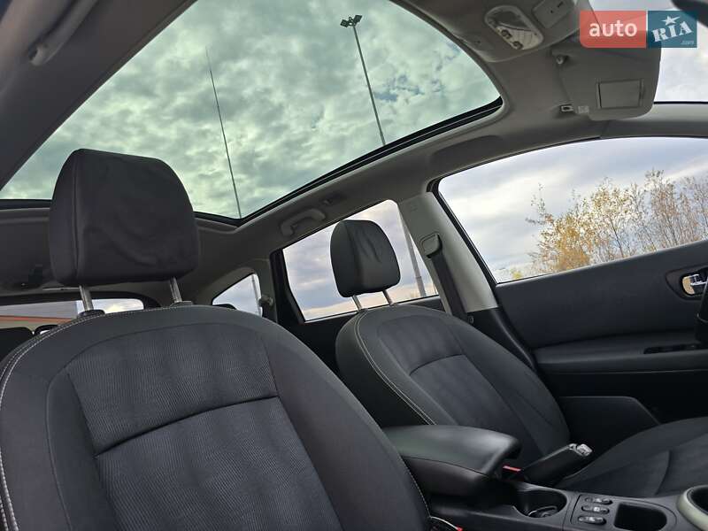 Внедорожник / Кроссовер Nissan Qashqai+2 2011 в Калуше