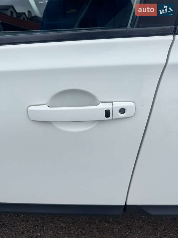 Внедорожник / Кроссовер Nissan Qashqai+2 2009 в Львове фото 13 Внедорожник / Кроссовер Nissan Qashqai+2 2009 в Львове