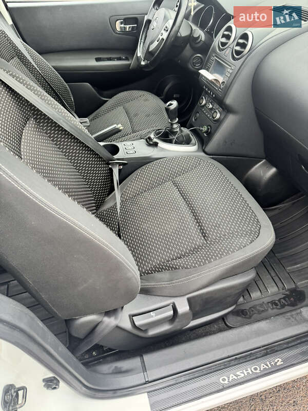 Внедорожник / Кроссовер Nissan Qashqai+2 2009 в Львове фото 17 Внедорожник / Кроссовер Nissan Qashqai+2 2009 в Львове