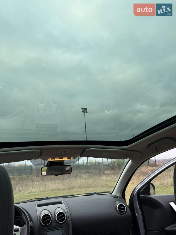 Внедорожник / Кроссовер Nissan Qashqai+2 2010 в Харькове