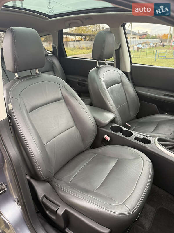 Внедорожник / Кроссовер Nissan Qashqai+2 2010 в Харькове