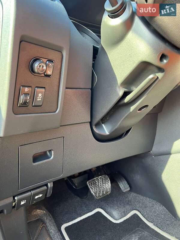 Внедорожник / Кроссовер Nissan Qashqai+2 2012 в Бердичеве фото 9 Внедорожник / Кроссовер Nissan Qashqai+2 2012 в Бердичеве