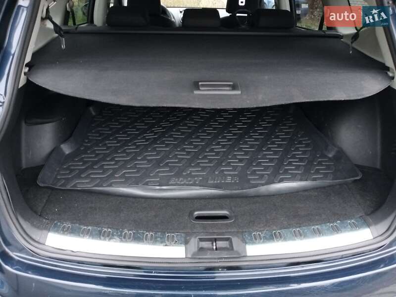 Внедорожник / Кроссовер Nissan Qashqai+2 2008 в Киеве