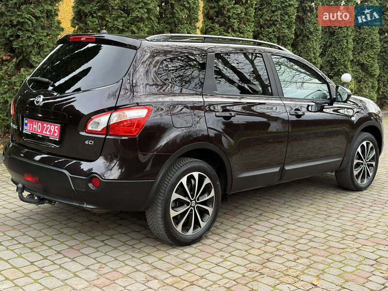 Внедорожник / Кроссовер Nissan Qashqai+2 2013 в Луцке фото 3 Внедорожник / Кроссовер Nissan Qashqai+2 2013 в Луцке