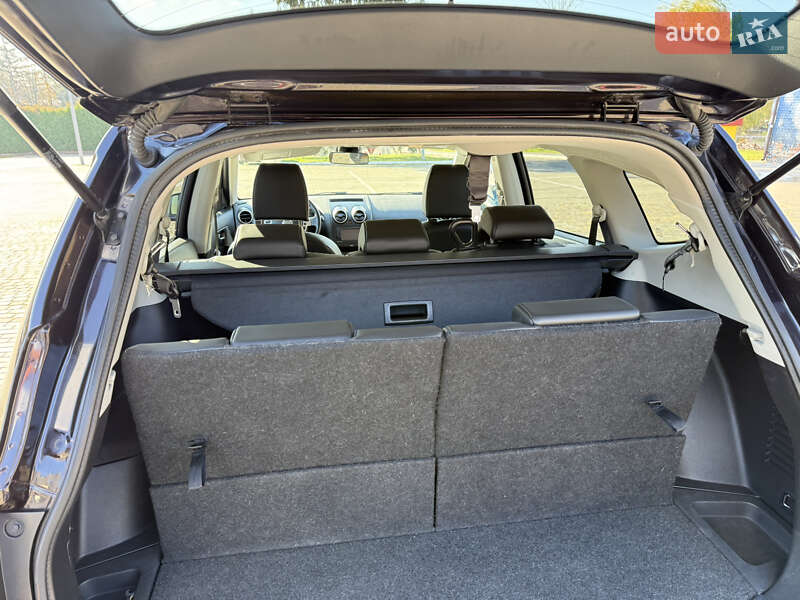 Внедорожник / Кроссовер Nissan Qashqai+2 2013 в Луцке фото 36 Внедорожник / Кроссовер Nissan Qashqai+2 2013 в Луцке