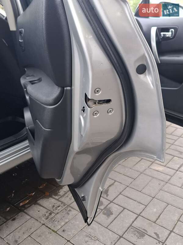 Внедорожник / Кроссовер Nissan Qashqai+2 2008 в Ровно